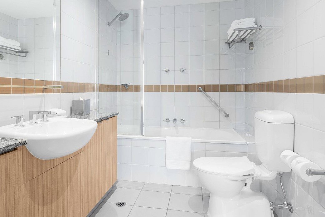 bathroom 3X2