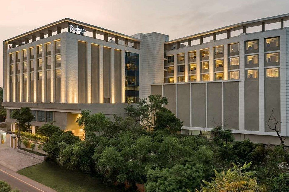 exterior-rendering3x2