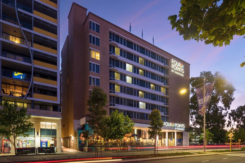 four-points-by-sheraton 3x2