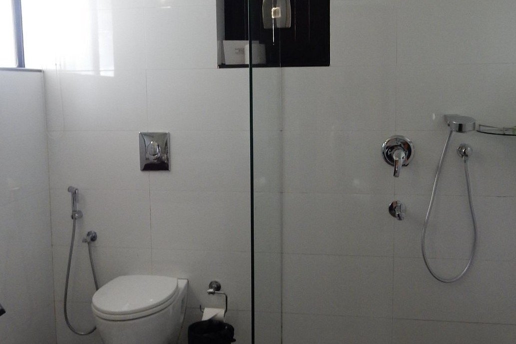 our-bathroom 3x2