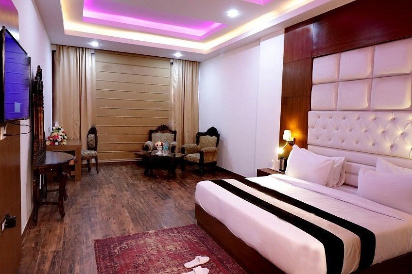 room-with-luxurious-stay 3X2